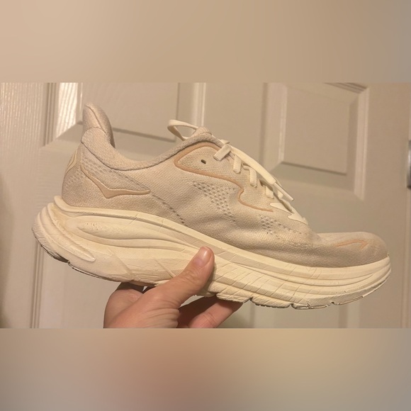 Hoka Clifton 10 ladies running shoes sneakers in Vanilla/Birch size 8.5. - Picture 12 of 14